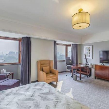 Shijiazhuang International Building Hotel Экстерьер фото
